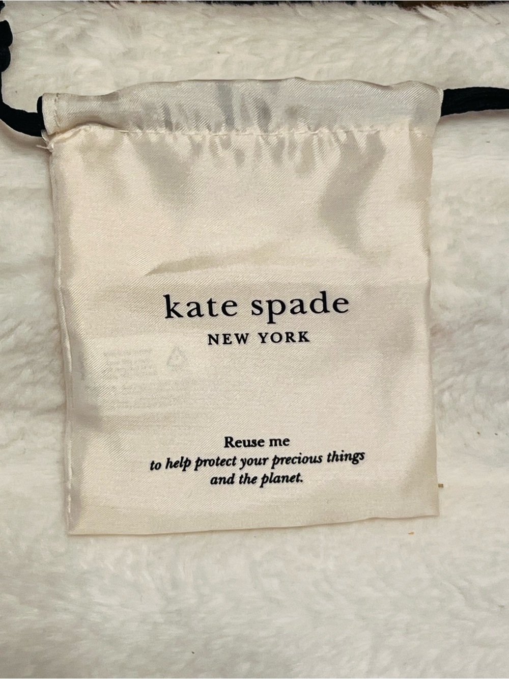 kate spade NWOT Cream Satin Drawstring Pouch 4X5